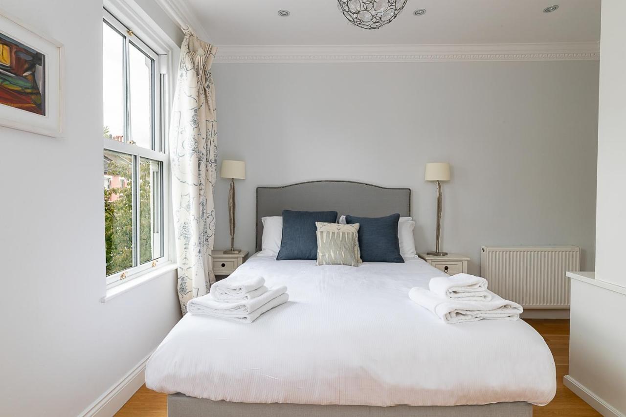 Apartamento Joivy Stunning 3 Bed, 2 Bath House With Garden And Rooftop Terrace Londres Exterior foto